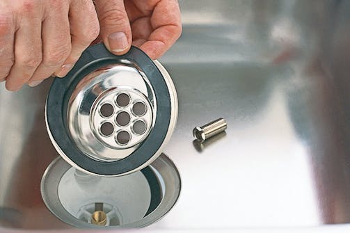 Avløpsrør Slik setter du sammen og vedlikeholder avløpsrør